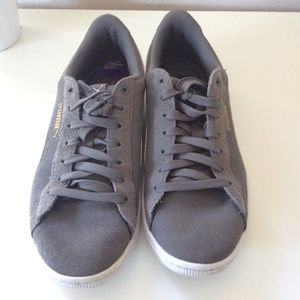 Puma Vicky Gray and White Softfoam 8.5